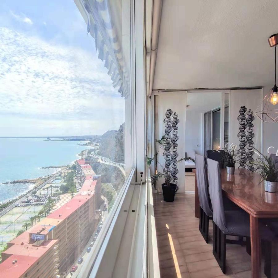 Beach Apartment With Fantastic Seaview Alicante Exteriör bild