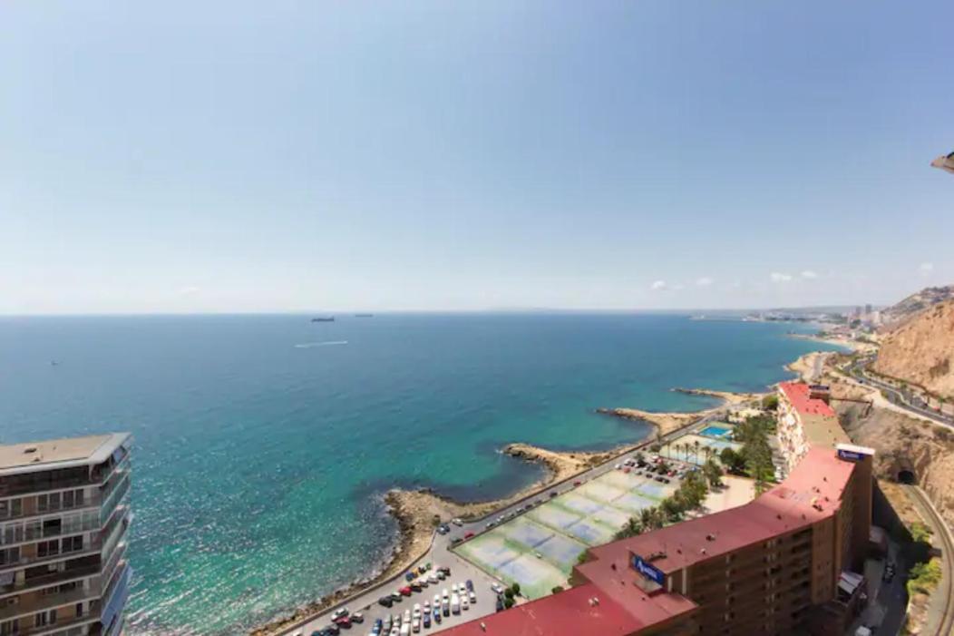 Beach Apartment With Fantastic Seaview Alicante Exteriör bild